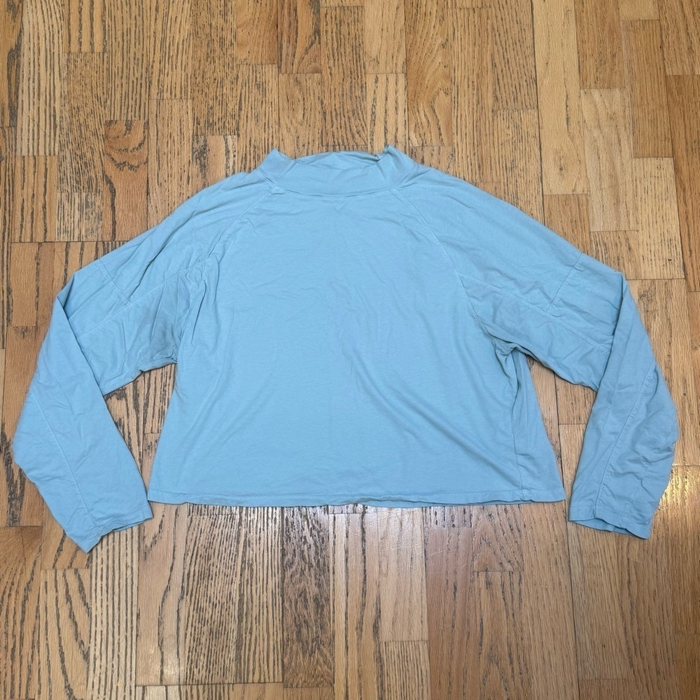 WE THE FREE PEOPLE Slouchy Oversized Light Blue Mock Neck Long Sleeve size Small
